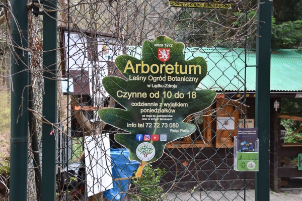 Arboretum w Lądku-Zdroju - wejście